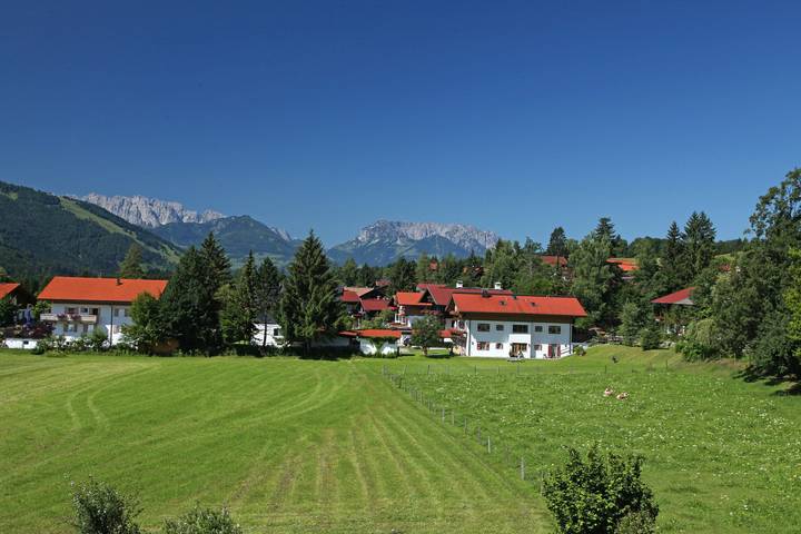 Appartement de vacances entier, Landhaus Andrea - Appartement de vacances d'une pièce 30m², douche/Wc, cuisine, balcon in Reit im Winkl, Alpes bavaroises