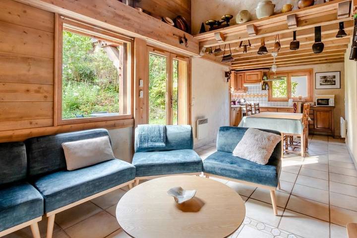 Chalet pour 5 personnes, avec terrasse et jardin