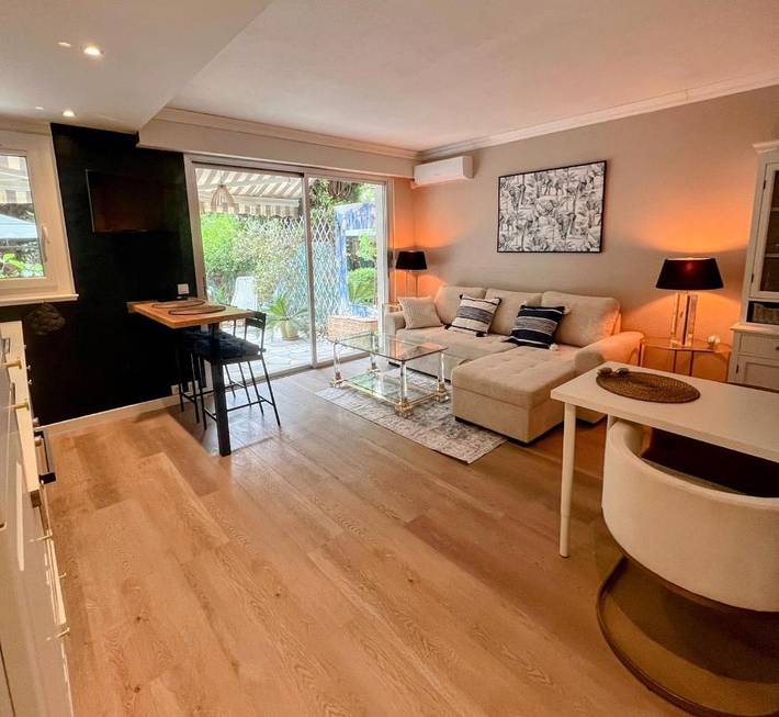 Appartement de vacances pour 4 personnes, avec jardin