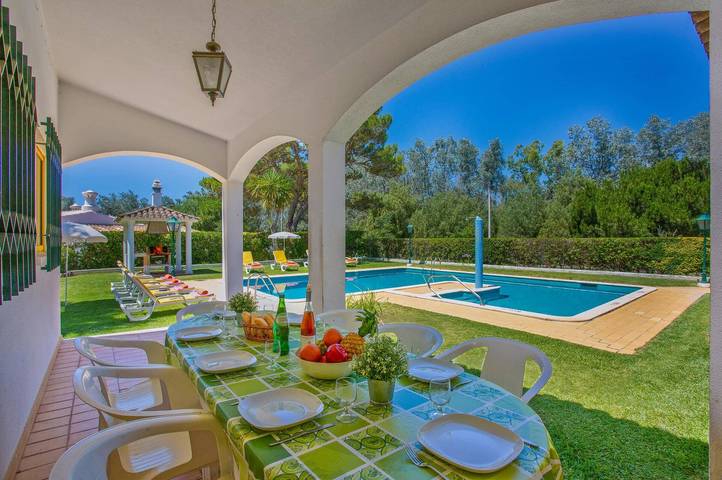 Villa pour 8 personnes, avec jardin, adapté aux familles à Vilamoura - 4