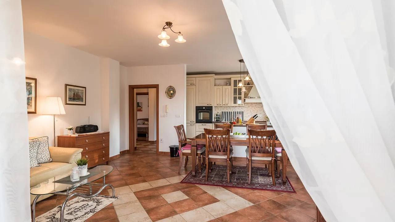 Ganze Ferienwohnung, Ferienwohnung für 4 Personen (78 m²) in Sutomišćica in Poljana, Insel Ugljan