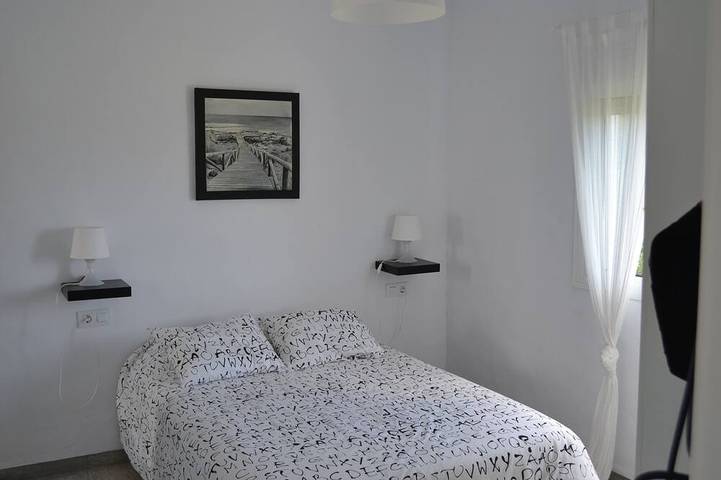 Villa in Los Caños de Meca von 1000m2 Grundstück neben dem Feld und dem Strand. in Los Caños de Meca, Barbate