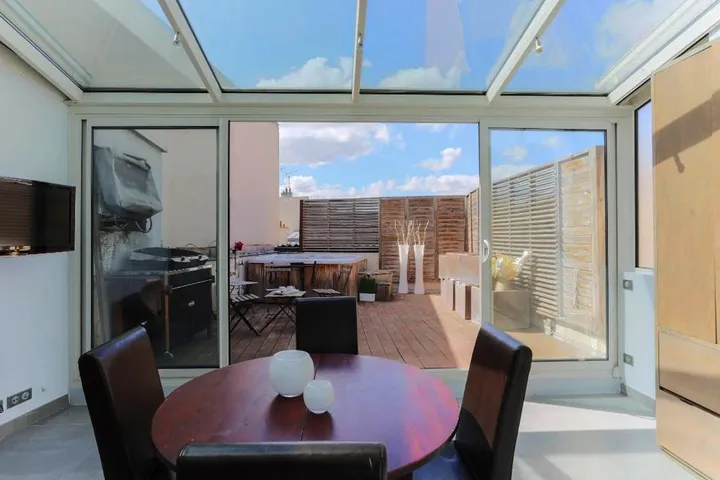 Apartamento de vacaciones para 4 personas, con jacuzzi además de piscina y terraza - 1