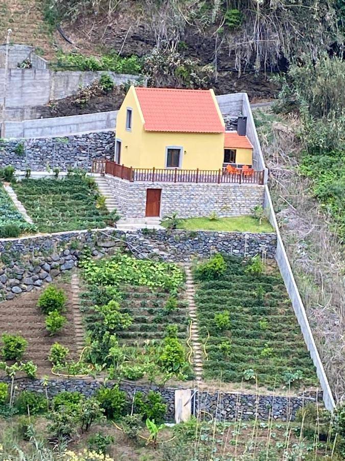 Casa de férias para 4 pessoas, com Varanda e Terraço e ainda Vista em Porto da Cruz