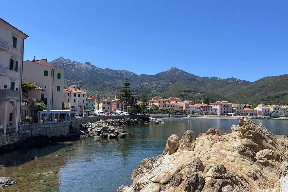 Apartamento entero, Casa Cotone - in the heart of Marciana Marina in Marciana Marina, Elba
