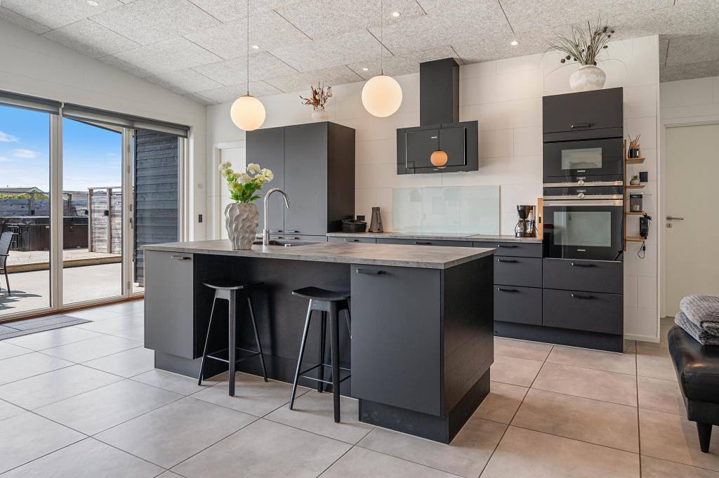 Modernes Ferienhaus mit Sauna und Whirlpool für 2 Familien mit Hund in Hvide Sande, Holmsland Klit