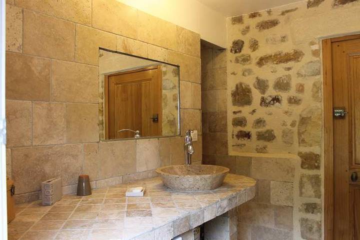 Gîte pour 6 personnes, avec jardin, animaux acceptés à La Chapelle-Rablais - 4