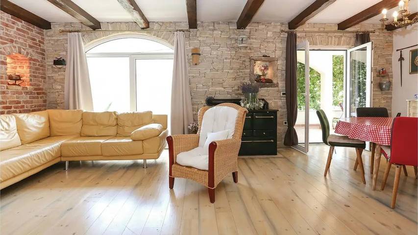 Ferienhaus für 10 Personen, mit Terrasse