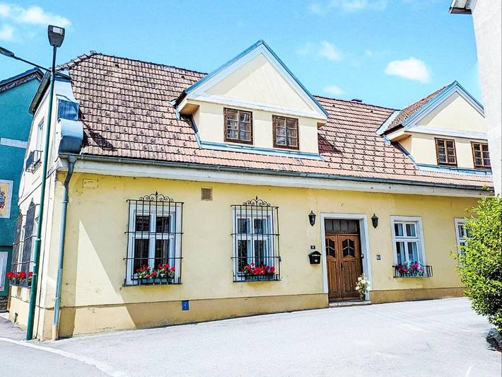 Ferienwohnung für 6 Personen, mit Garten und Terrasse
