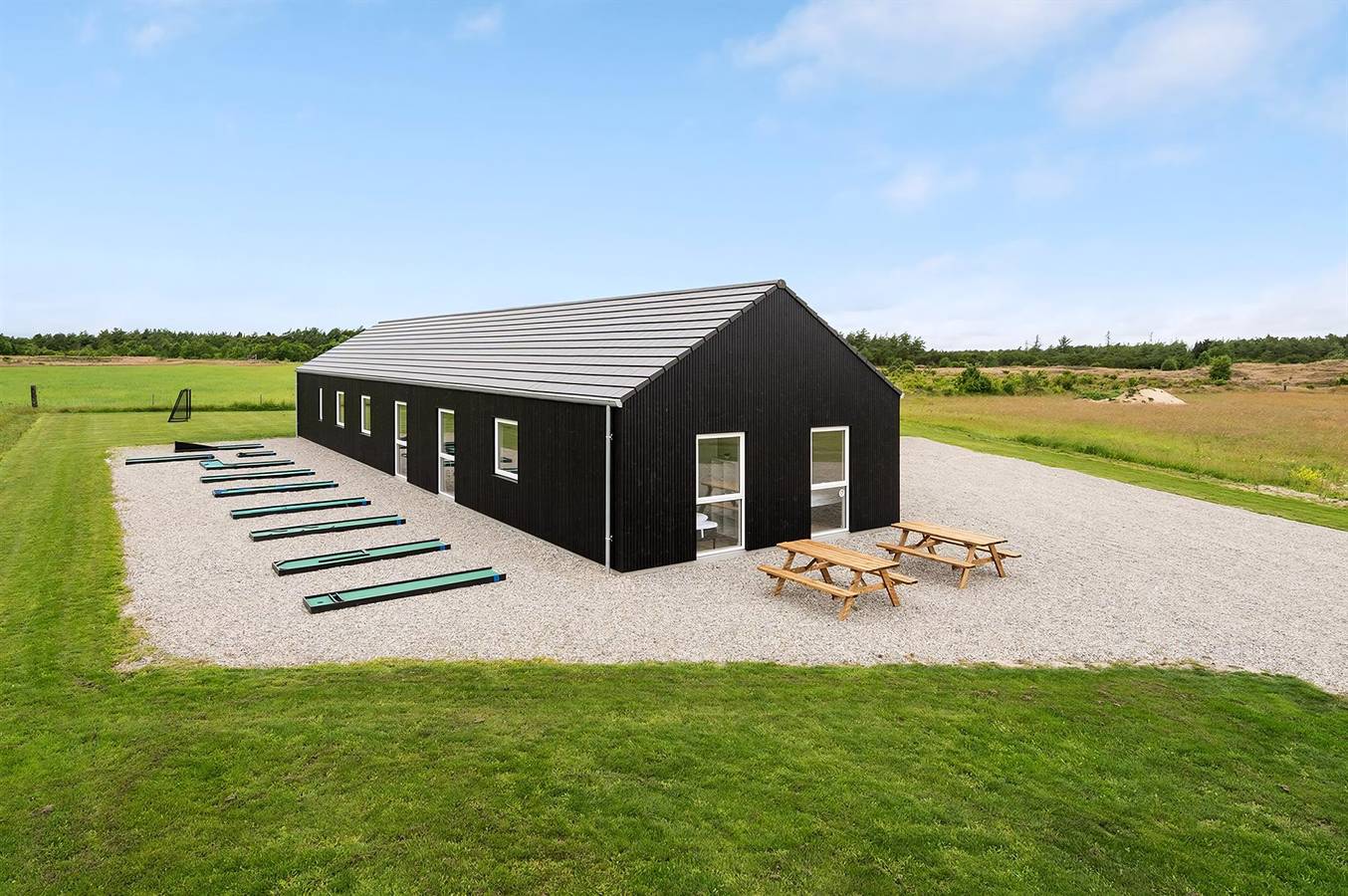 Pet friendly home in Rømø with sauna in Sønderstrand, Tagholm