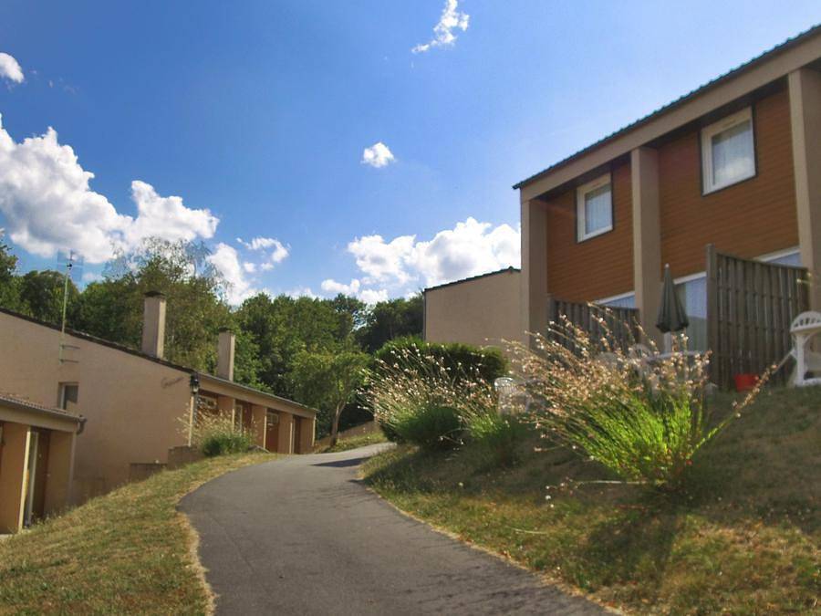 Vvf Villages - Les Bords du Lac - Eguzon-Chantôme - Country house 6 persons in Éguzon-Chantôme, La Châtre region