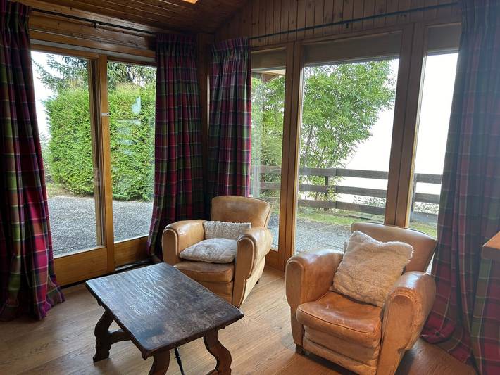 Ferienhaus für 10 Personen, mit Garten und Pool sowie Terrasse in der Schweiz - 4