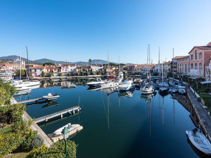 Ferienwohnung für 4 Personen, mit Balkon in Port Grimaud - 2