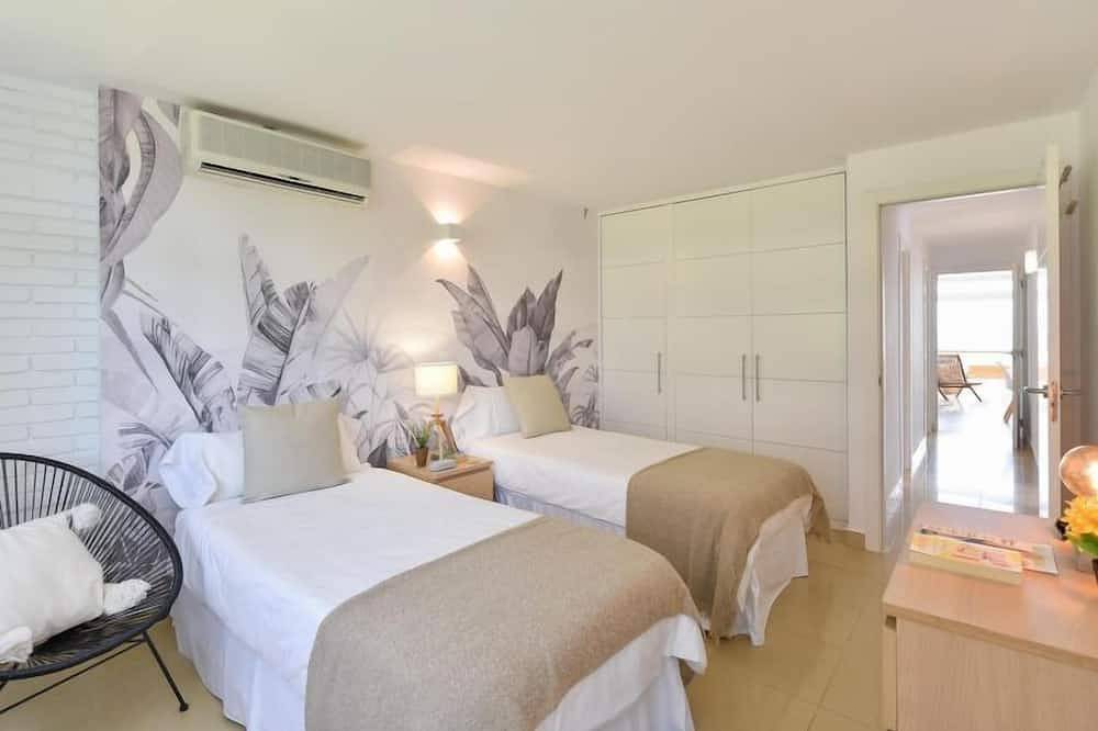 Entire apartment, Charca Cm18 by Interhome in Playa de Maspalomas, San Bartolomé de Tirajana