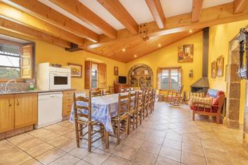 Casa Rural para 16 Personas en Caserras, Provincia de Barcelona, Foto 3