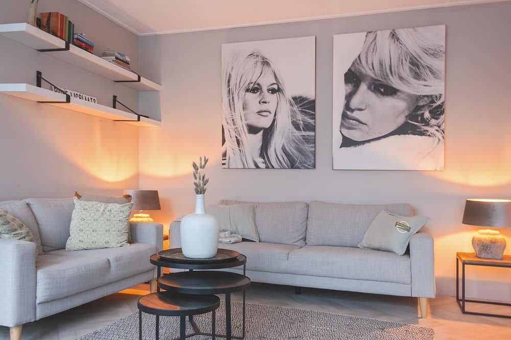 Famous - Cosy family house in Grou in Nationalpark De Alde Feanen