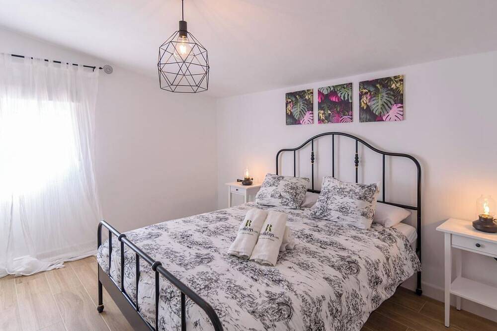 Casa Las Allanas Tolox by Ruralidays in Tolox, Sierra de las Nieves