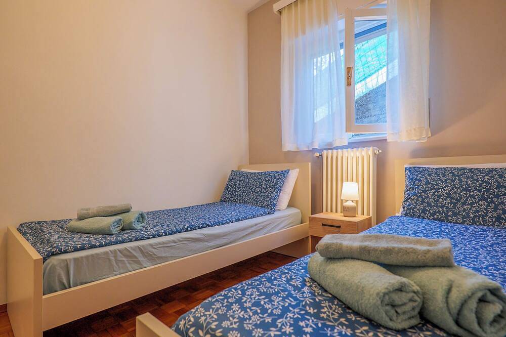 Ganze Wohnung, 3½-Zimmer Wohnung mit Whirlpool, Terrasse und Garten in Trarego, Trarego Viggiona