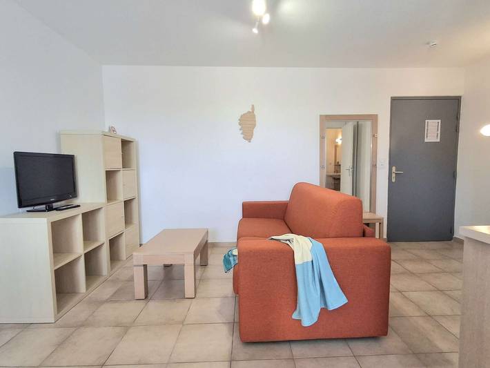 Gîte pour 6 personnes, avec piscine et terrasse à Santa-Maria-Poggio - 3