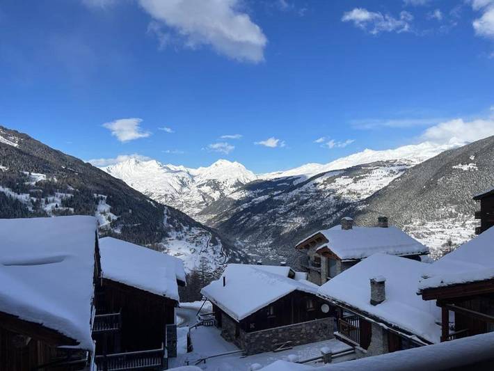 Hôtel pour 8 personnes, avec sauna et terrasse ainsi que vue et piscine, animaux acceptés à Sainte-Foy-Tarentaise - 2