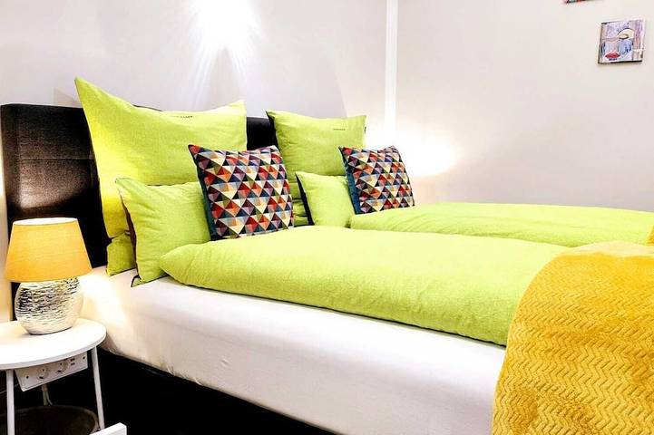 Appartement entier, Apart Studio - Suites - Dessau-Rosslau with Pool Air Conditioning Parking in Roßlau, Dessau