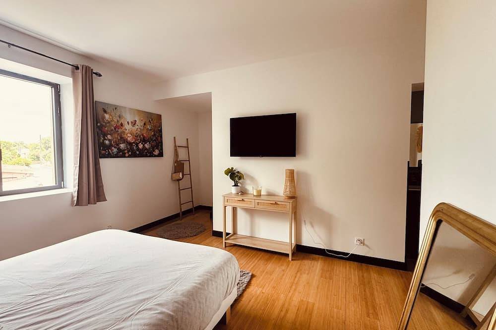 Appartement entier, L'Hendrix - Appartement Grand Confort in Vallabrix, Région de Nîmes