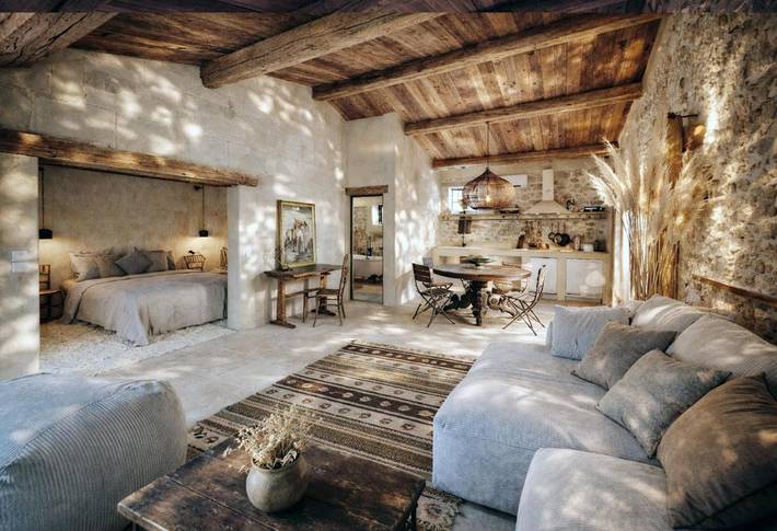 Chambre d’hôte pour 2 personnes, avec piscine et balcon au Parc naturel régional des Alpilles - 4