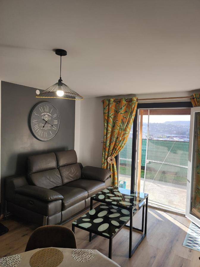 Appartement de vacances pour 2 personnes, avec vue et jardin, animaux acceptés