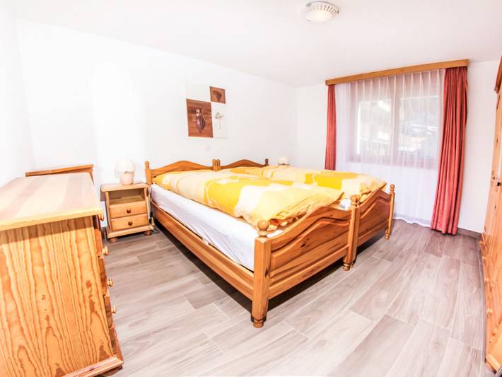 Gîte pour 4 personnes, avec balcon à Grächen - 4