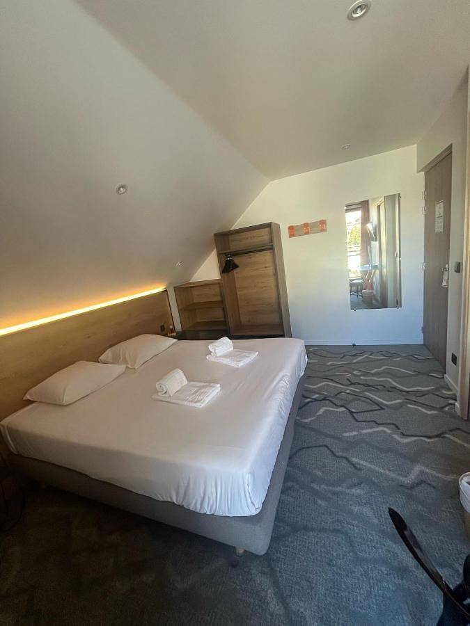Hotel Base Camp Lodge - Les 2 Alpes in Vénosc, Les Deux Alpes