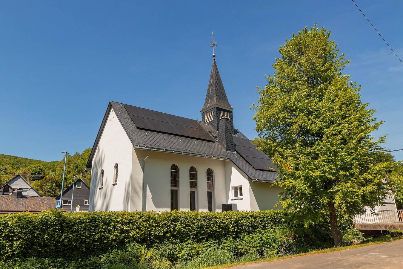 Lebensart in der kleinen Kapelle - Ferienhaus in Netphen, Kreis Siegen-Wittgenstein