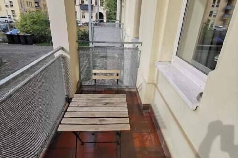 Apartamento entero, L Center Leipzig - Studio for 2 with a balcony in Leipzig Mitte, Leipzig