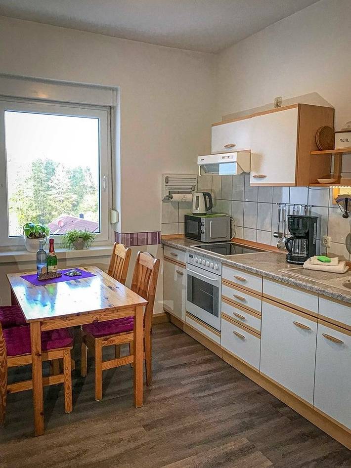 Ferienwohnung für 2 Personen, mit Terrasse und Garten sowie Seeblick in Röbel-Müritz - 4
