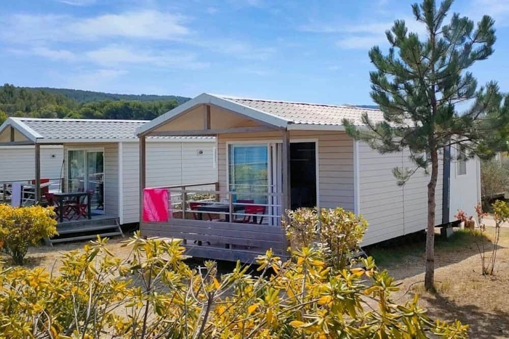 Camping 3 étoiles - Piscine - ccbaega in Saint-Mitre-les-Remparts, Istres region