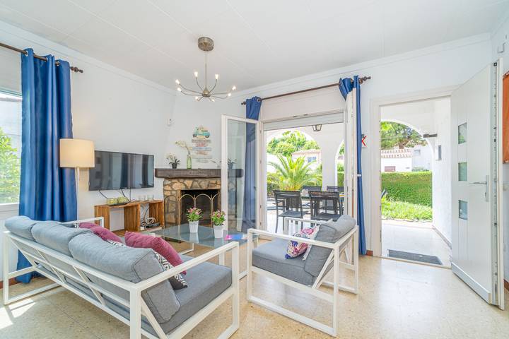 Finca für 6 Personen, mit Terrasse und Garten in Empuriabrava - 4