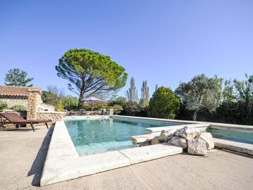 Appartement de vacances pour 4 personnes, avec jardin et terrasse dans le Vaucluse