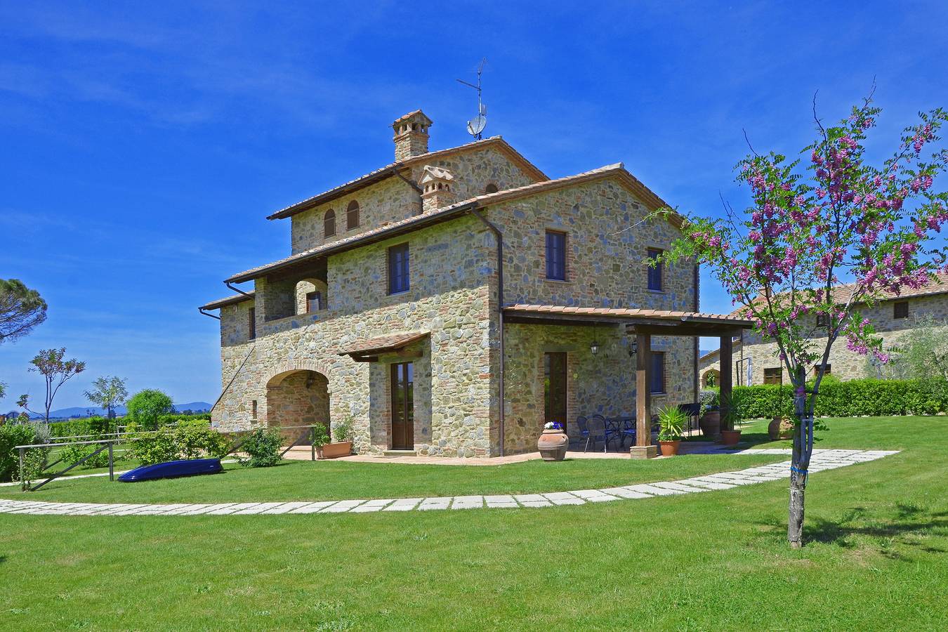 Entire apartment, Fratta Ginestre in Cortona, Arezzo Province