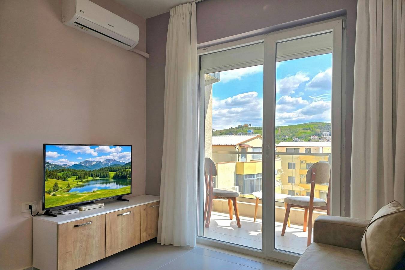 Ganze Wohnung, Happy Stay Apartment By The Sea 094 in Golem, Albanien