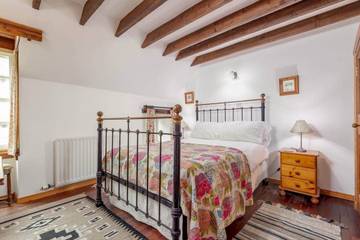 Villa for 4 Guests in Lowlands, Fife region, Picture 1