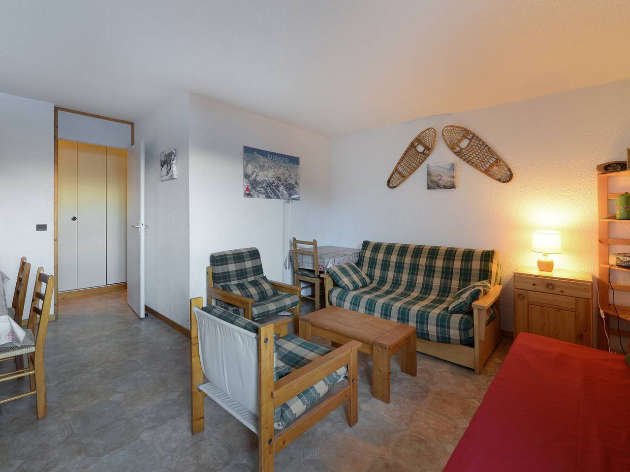 Ganze Wohnung, Renovierte 2-Zimmer-Wohnung mit Balkon und Skischließfach in Montchavin in Bellentre, La Plagne-Tarentaise