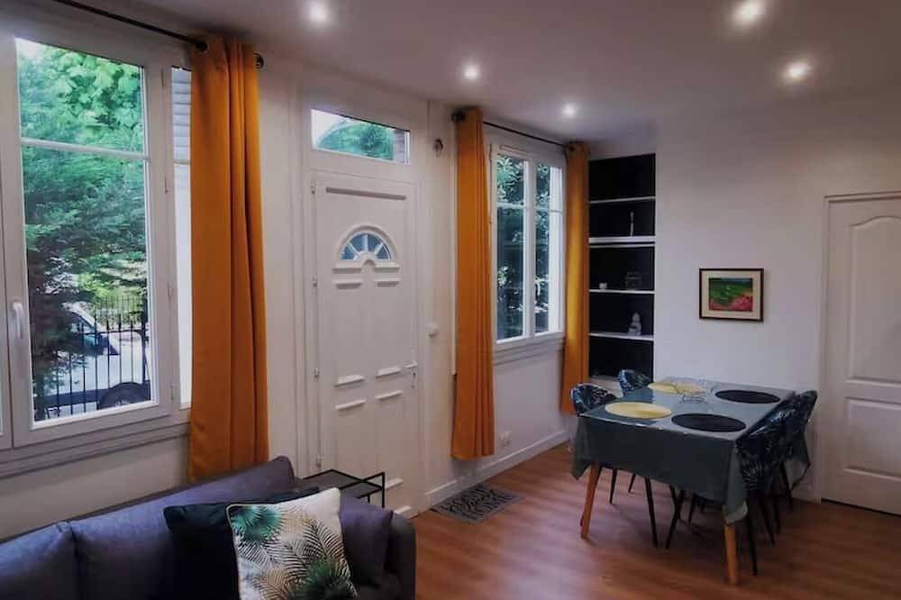 Appartement entier, Cozy 1-bedroom apt in great neignbourhood-mins by train from downtown Paris in Deuil-la-Barre, Val-d'Oise