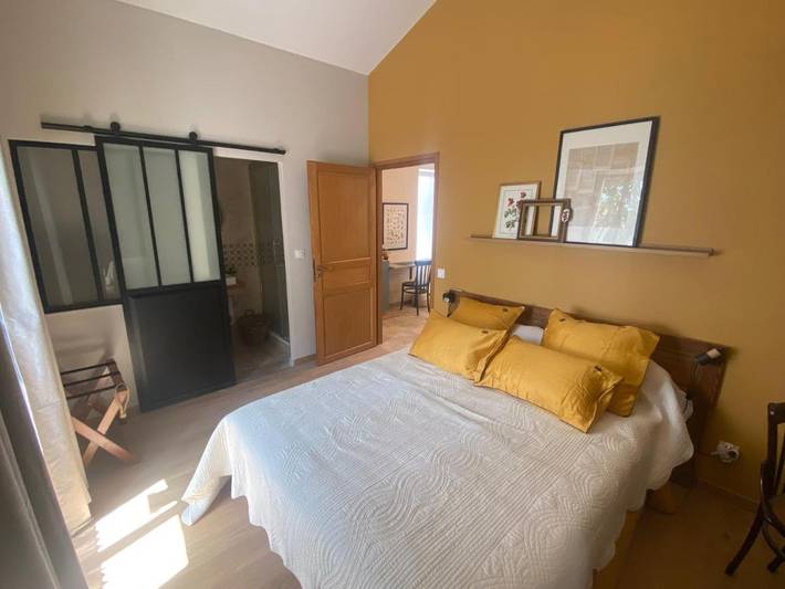 Appartement de vacances pour 7 personnes, avec Terrasse ainsi que Jardin et Piscine