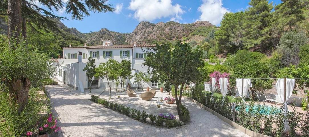 B&b per 2 persone, con Idromassaggio e Giardino a Porto Azzurro