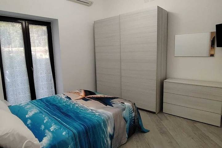 Apartamento entero, Within walking distance of all services, nice apartment with large terrace. in Meta, Sorrento Coast