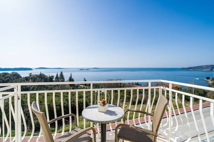 Ferienwohnung für 3 Personen, mit Meerblick und Balkon in Plat