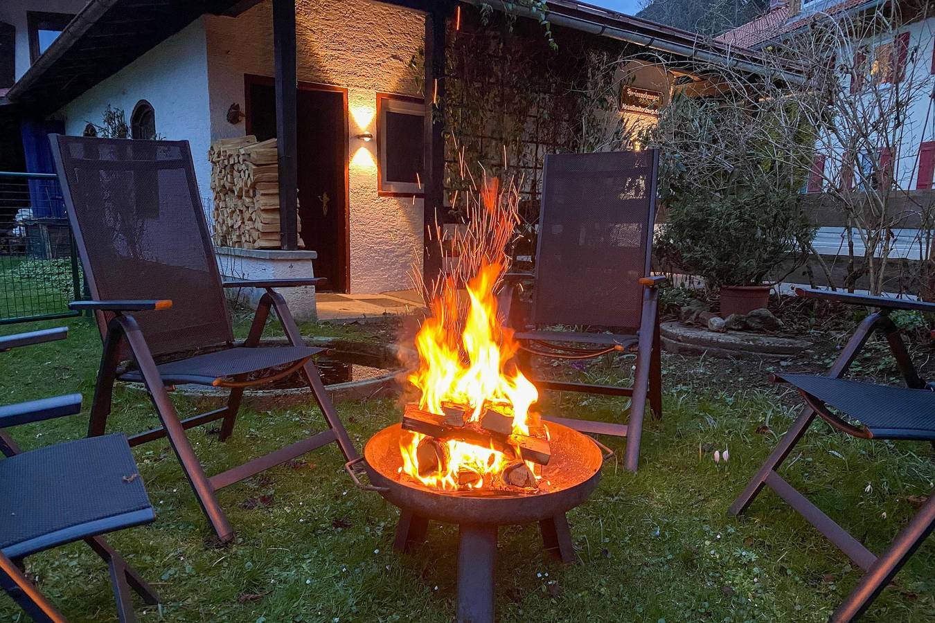 Entire holiday apartment, Familien-Ferienwohnung, 2 Schlafzimmer und Garten in Bad Oberdorf, Bad Hindelang