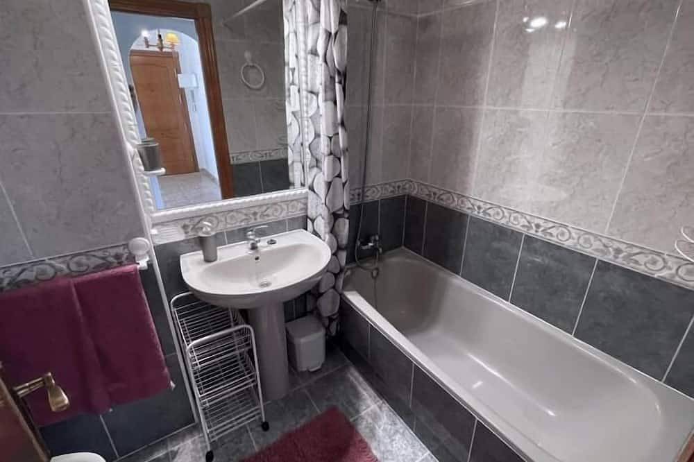 Entire apartment, 2 bedroom apartment / lmb 1642 in La Manga del Mar Menor, Mar Menor