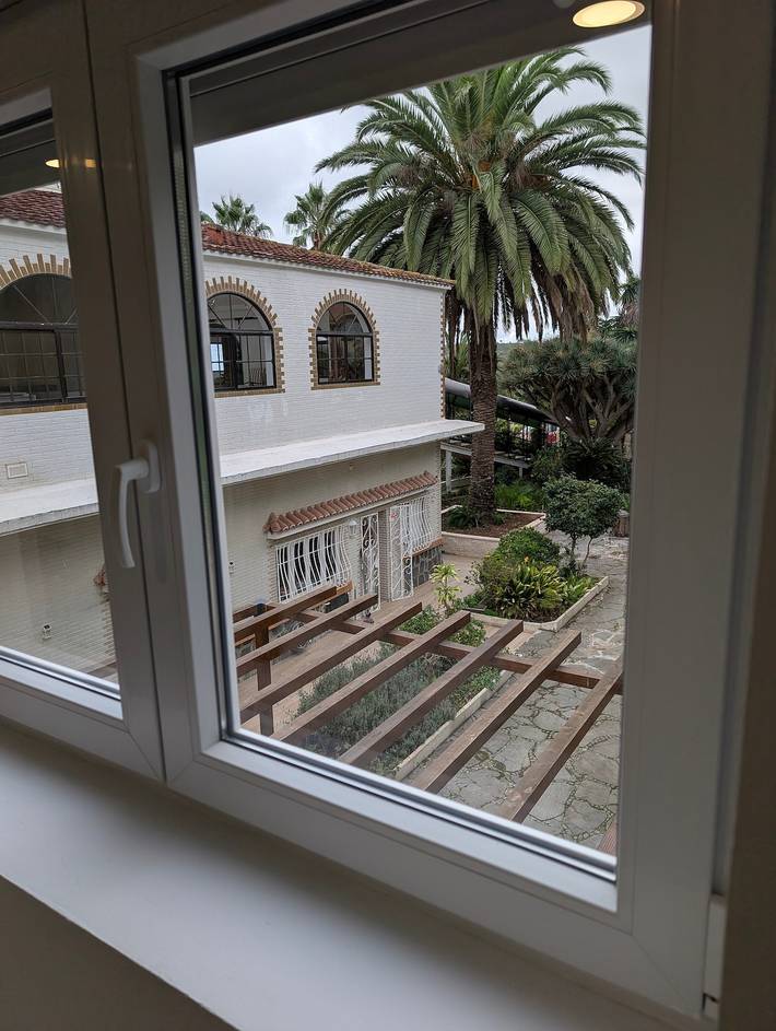 Entire apartment, Vacation 'Bastion Del Drago - 6' with Mountain View, Shared Terrace and Wi-Fi in Arucas (municipality), North Gran Canaria