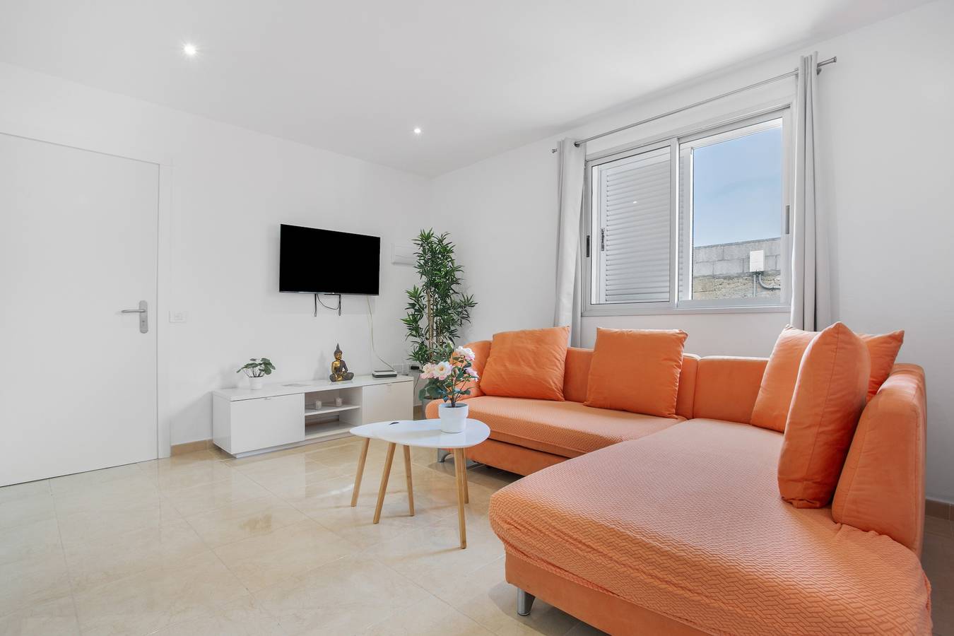 Entire apartment, Vacation Apartment 'Nature and Calm Escape' with Mountain View and Wi-Fi in San Bernardo, Los Silos