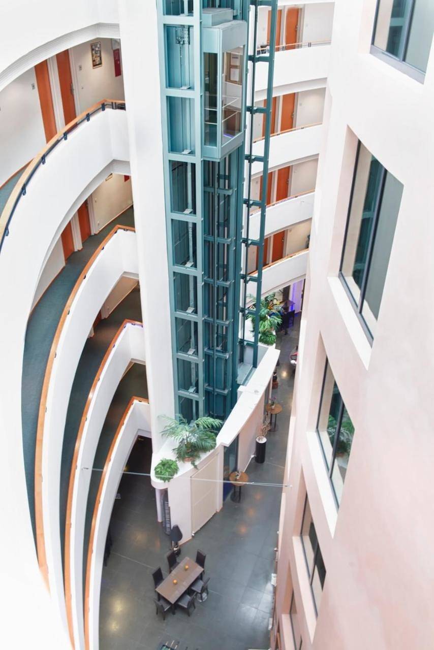 Hotel für 10 Personen mit Terrasse in Tegel Berlin, Berlin